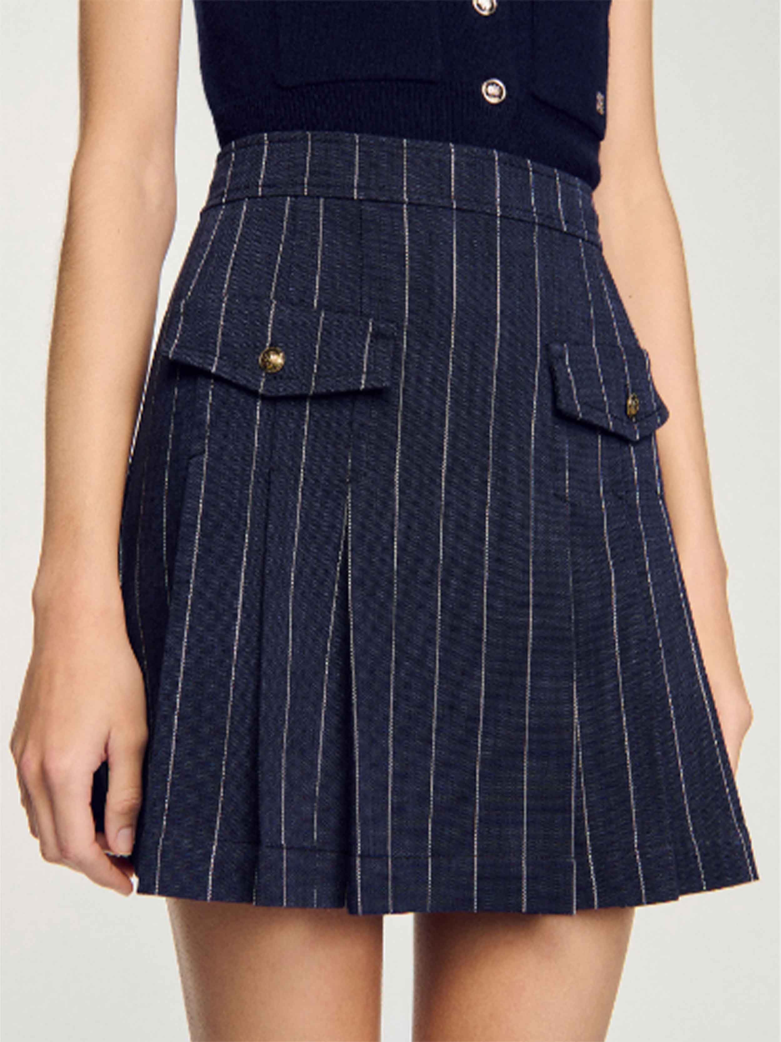 Navy / Ecru