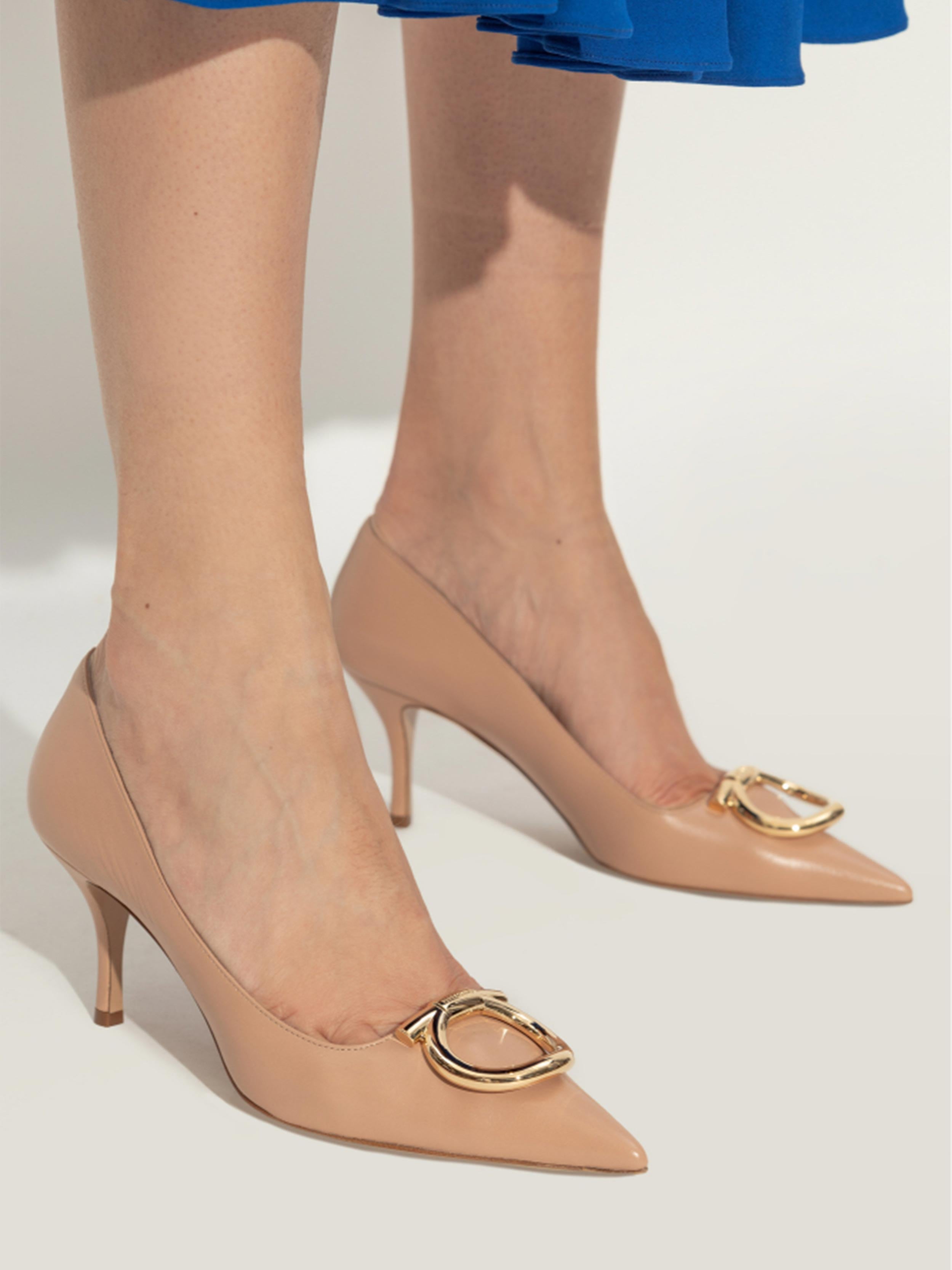 Beige 3