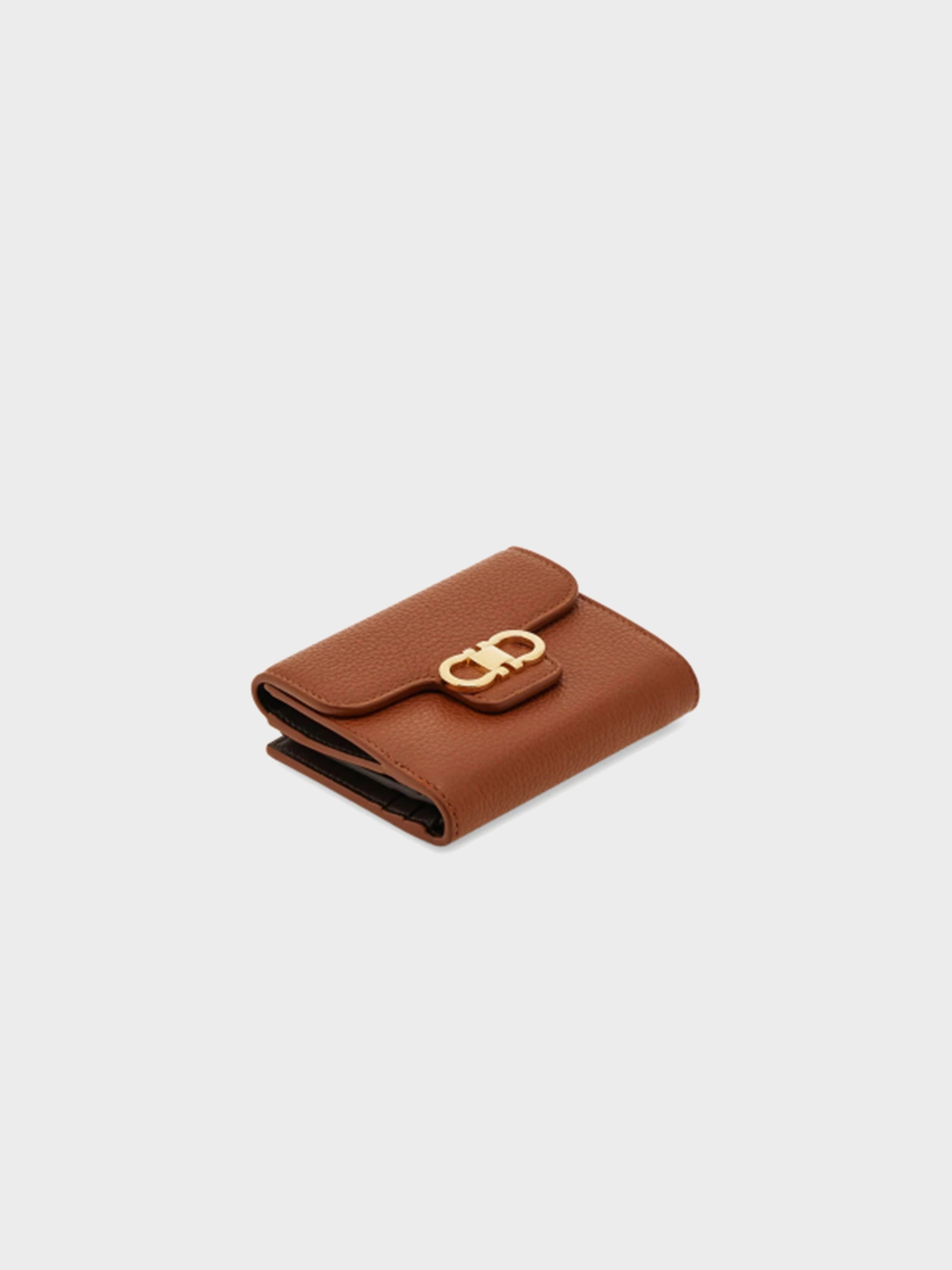 Royal Brown