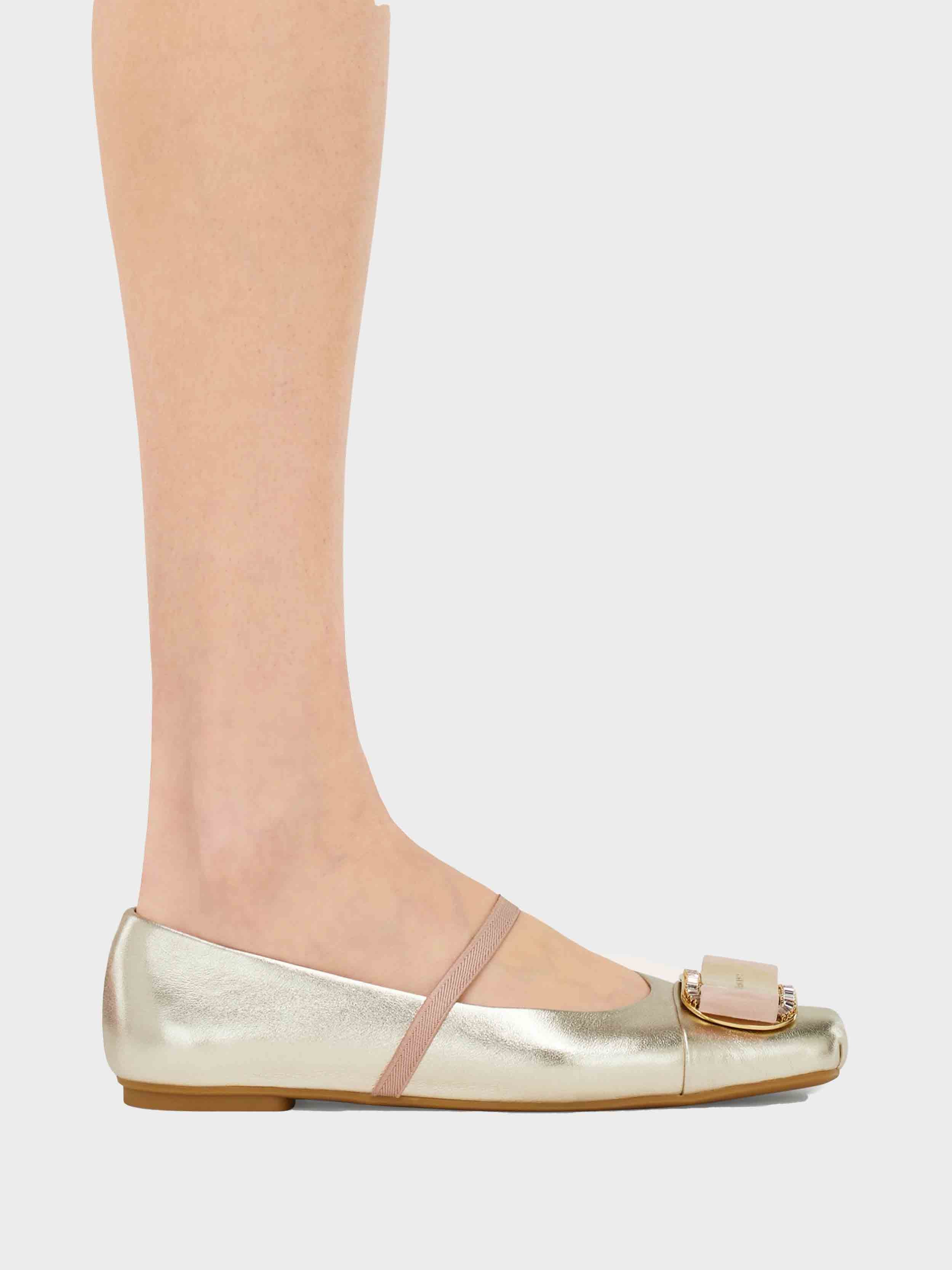 Ivory / Pink