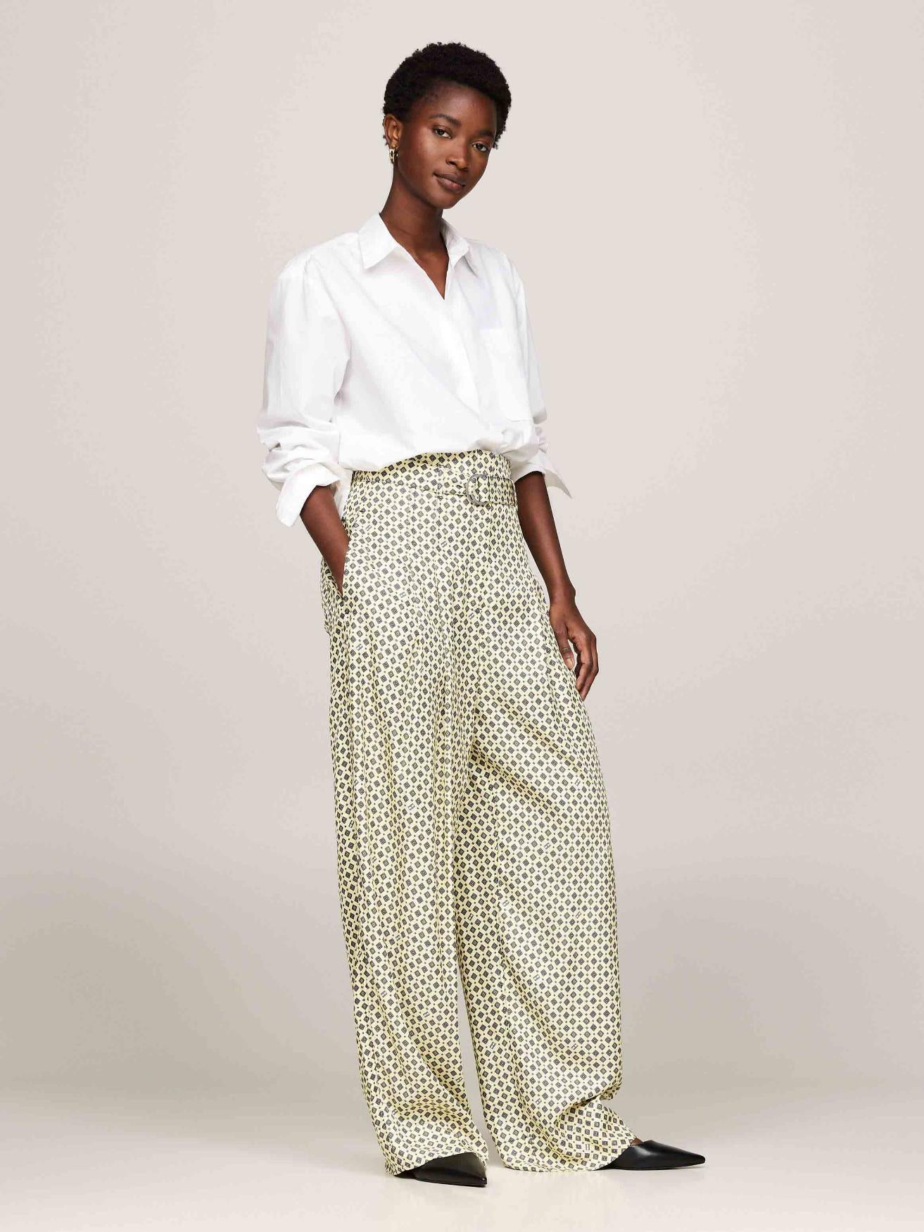 Light Yellow