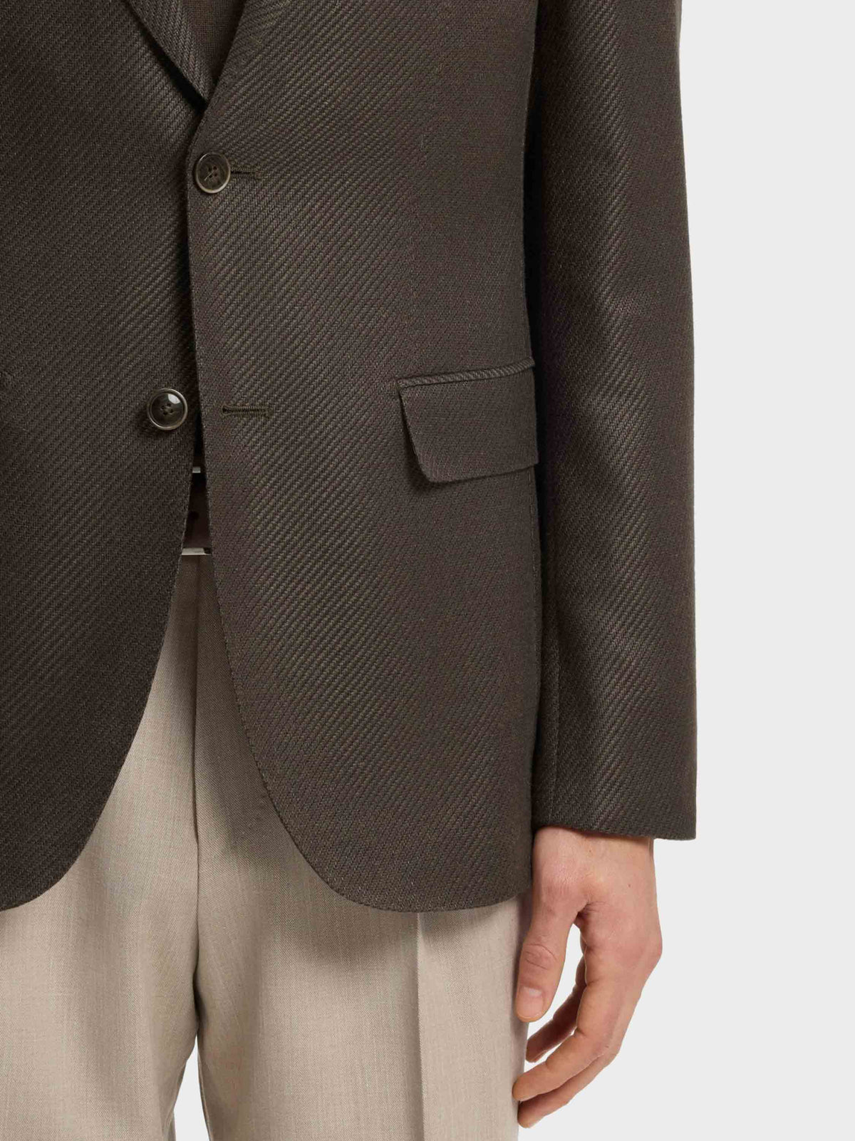 Medium Brown