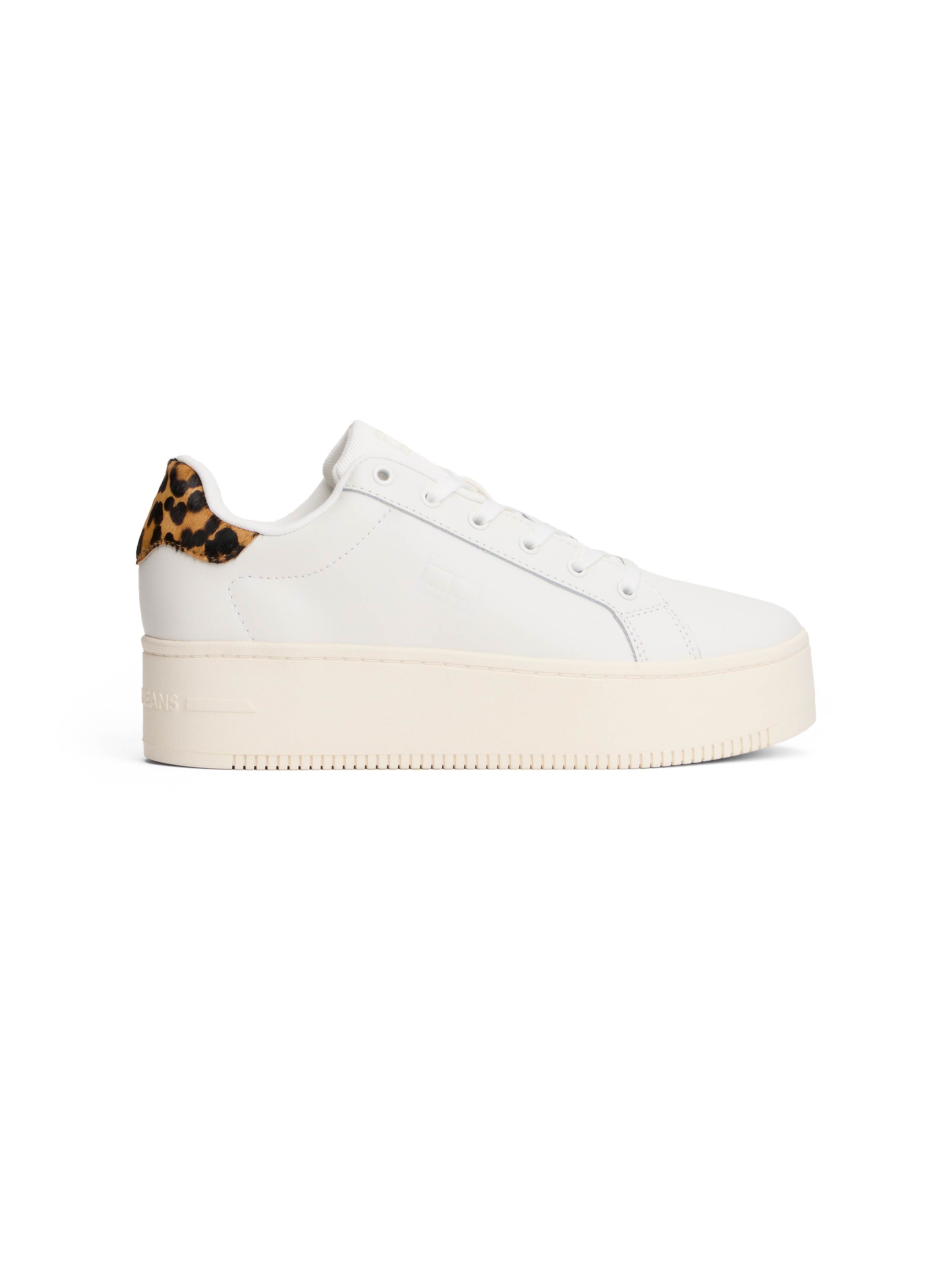 Ivory/Leopard