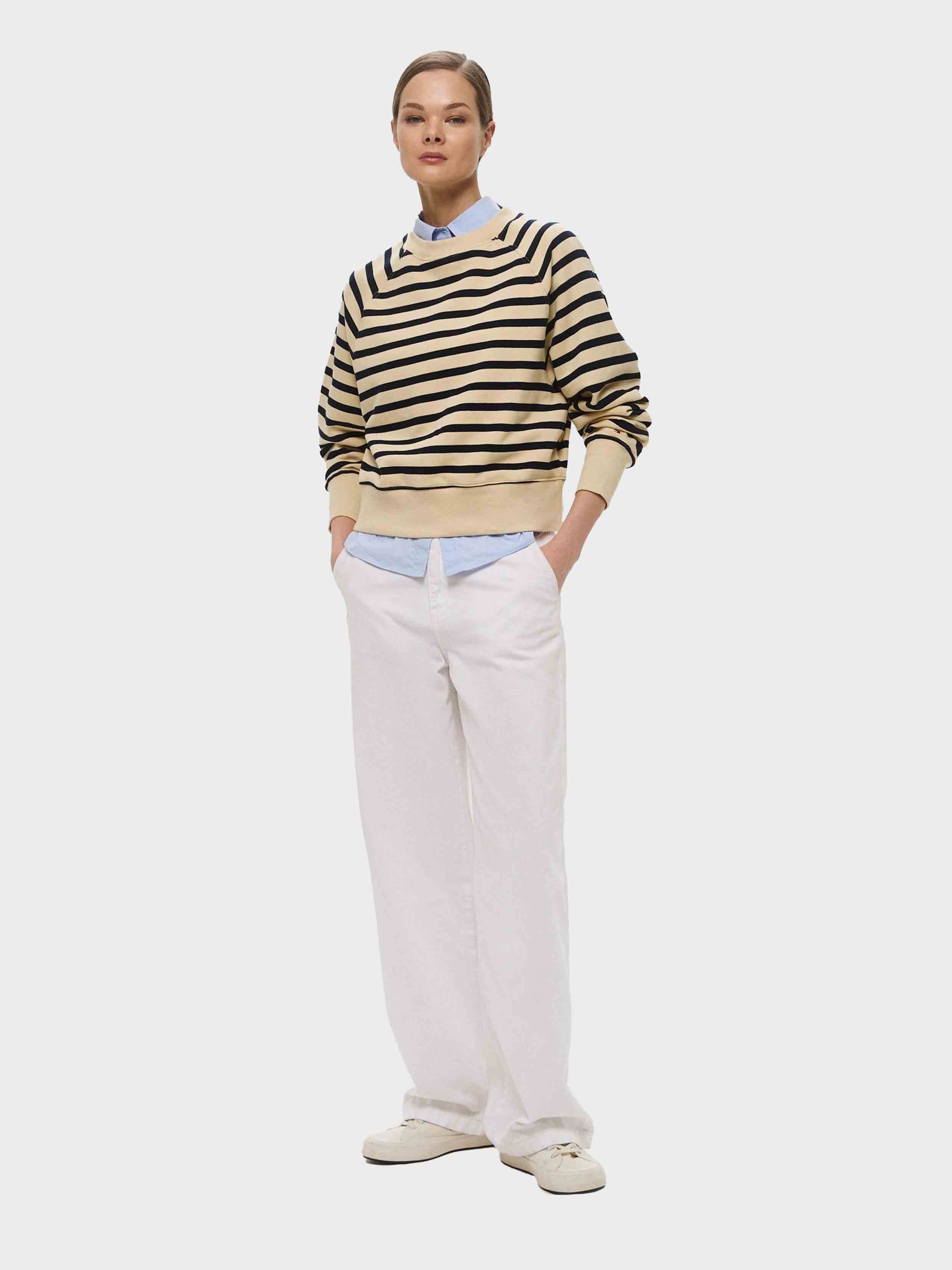 Ivory/navy