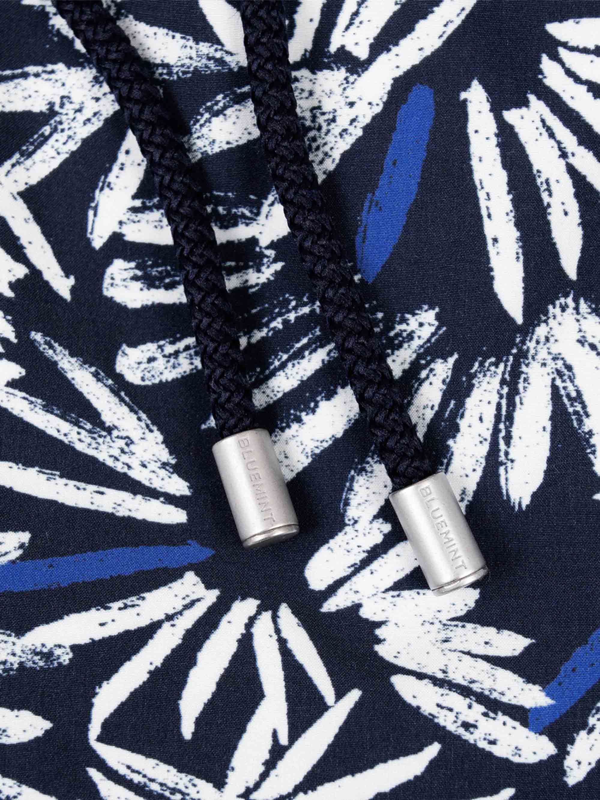 Navy/White