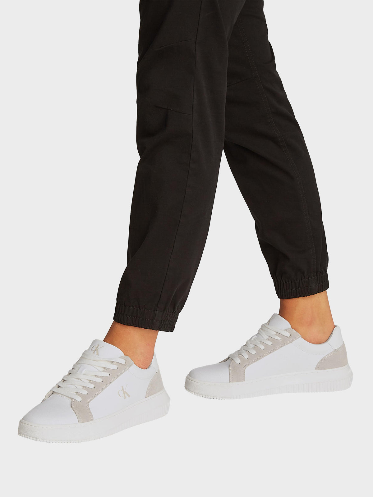 Off White