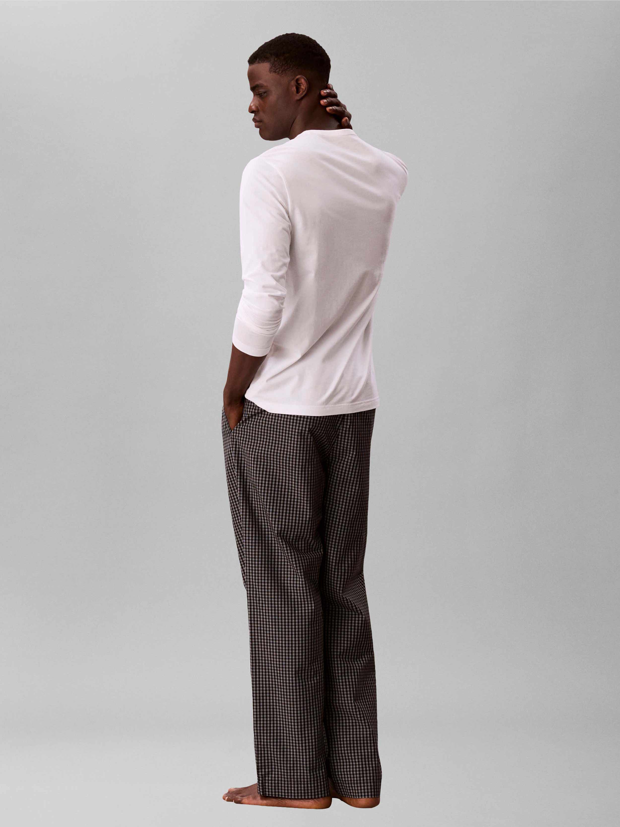 Classic White TOP / SUMMIT PLAID BL