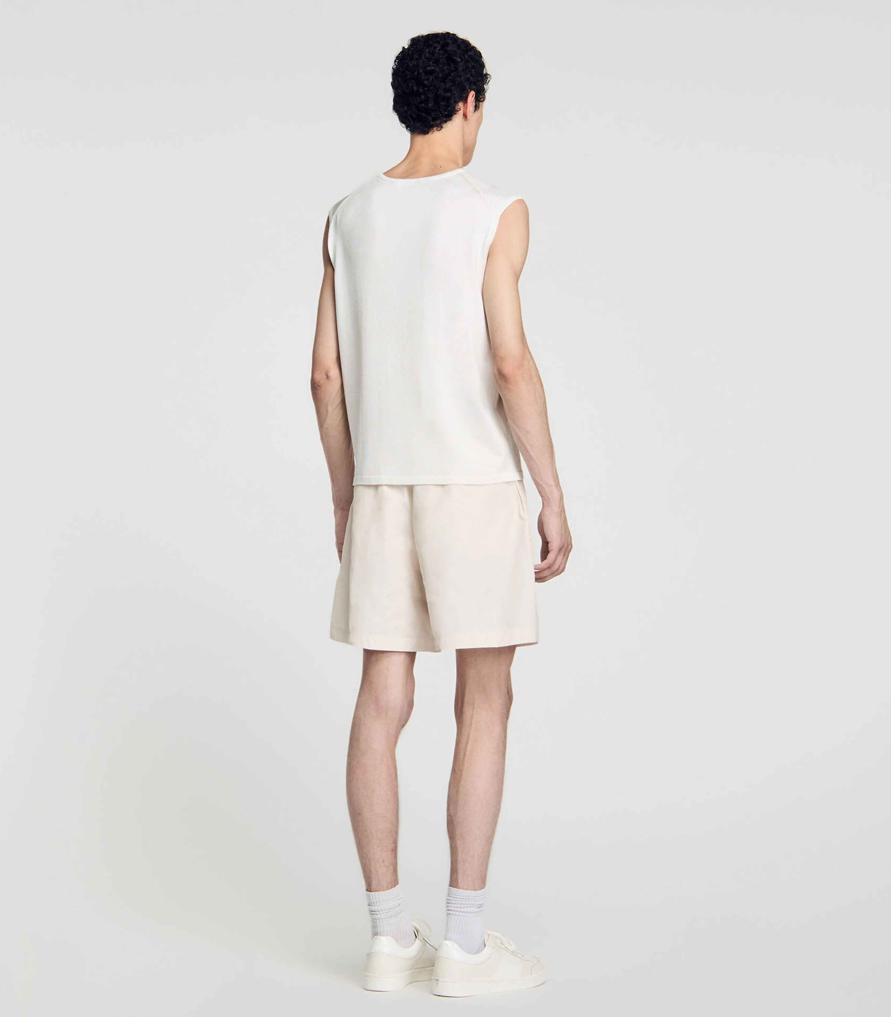 Off White