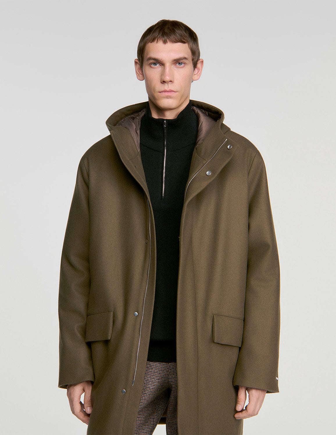 Taupe