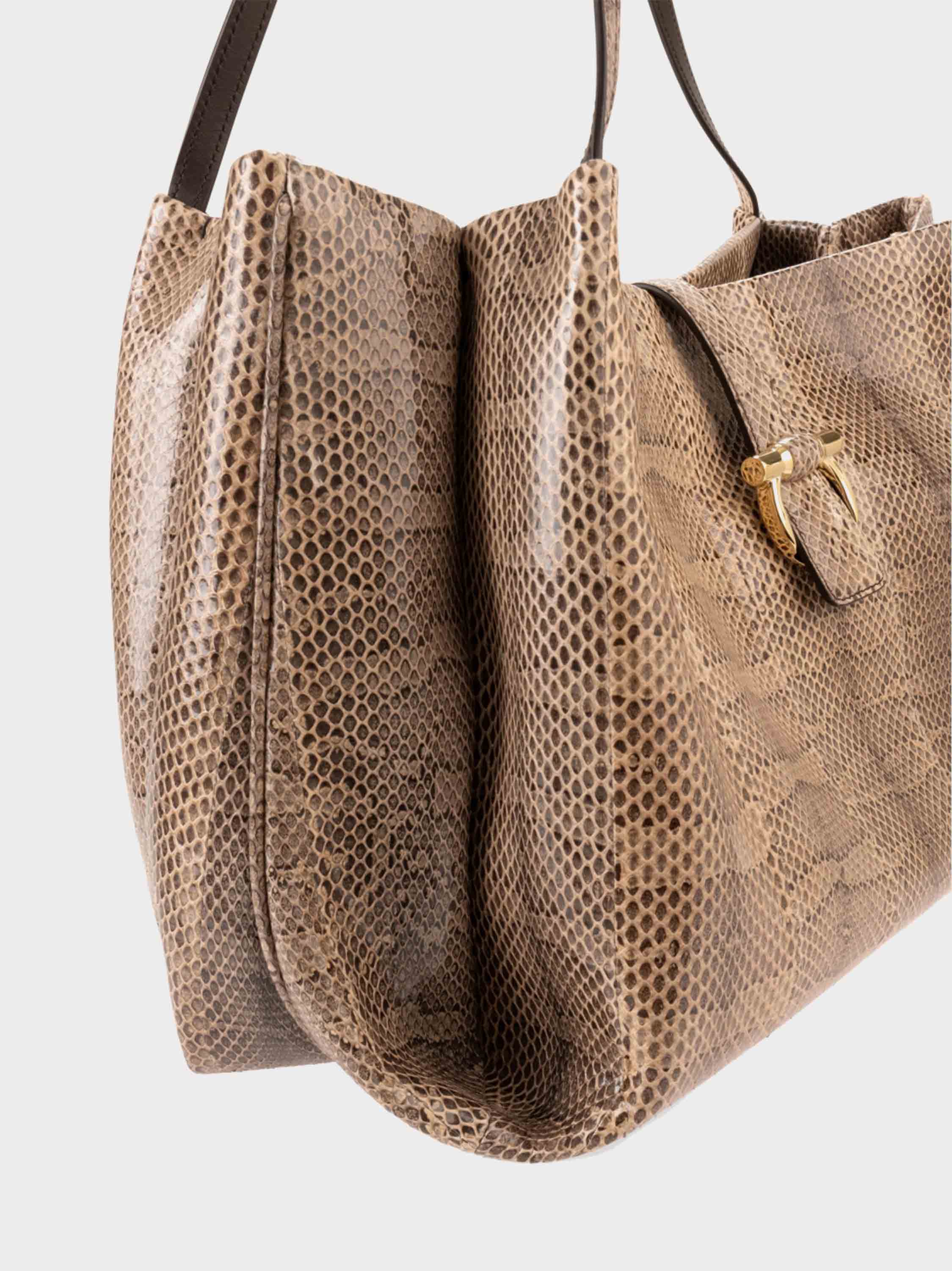 Medium Brown