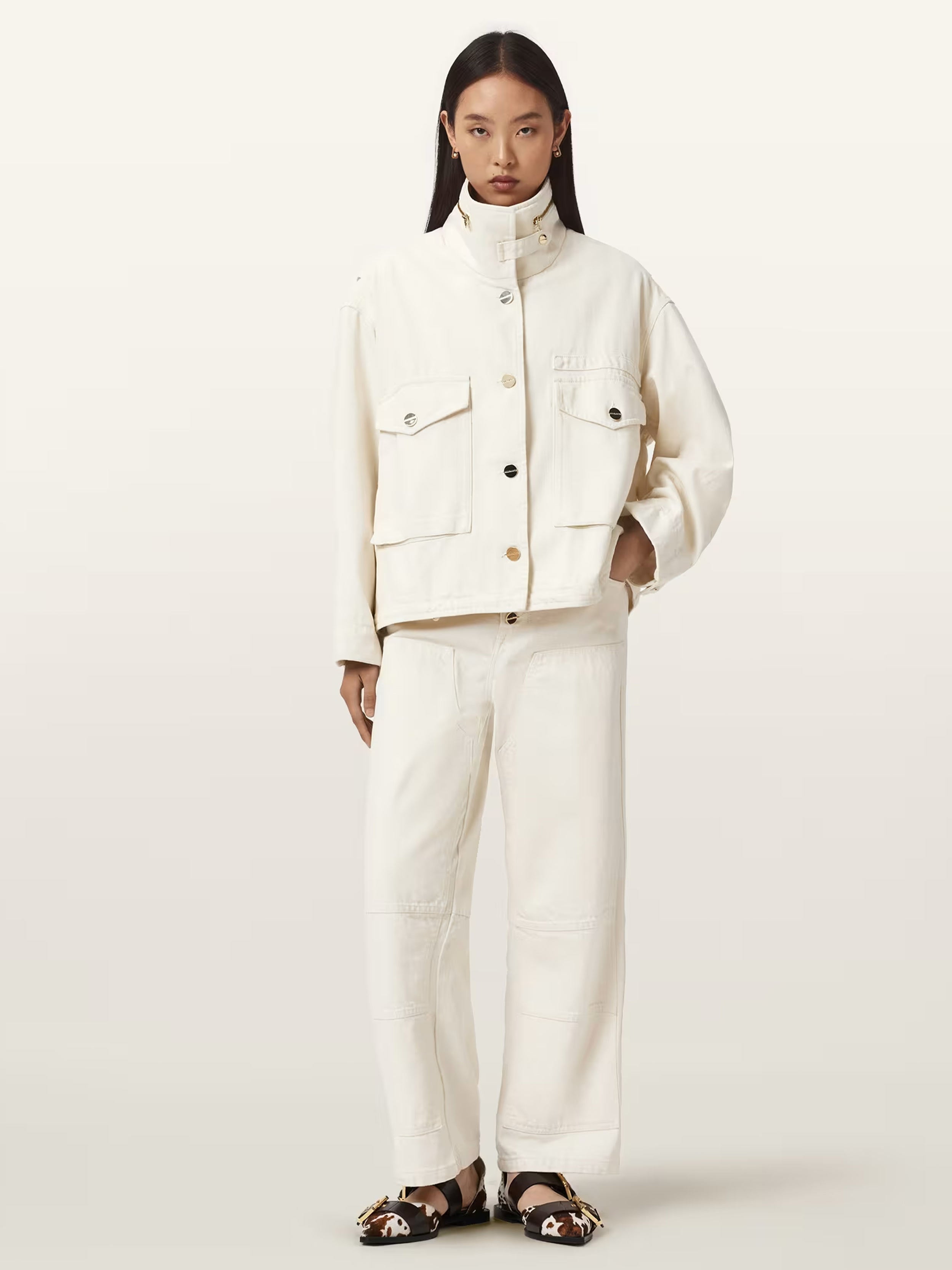 Off White