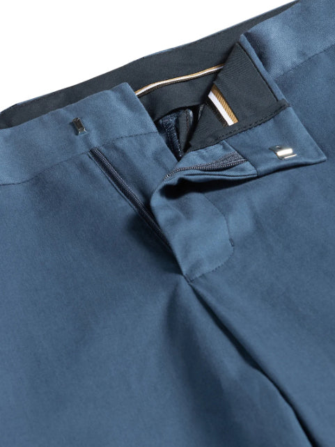 medium blue