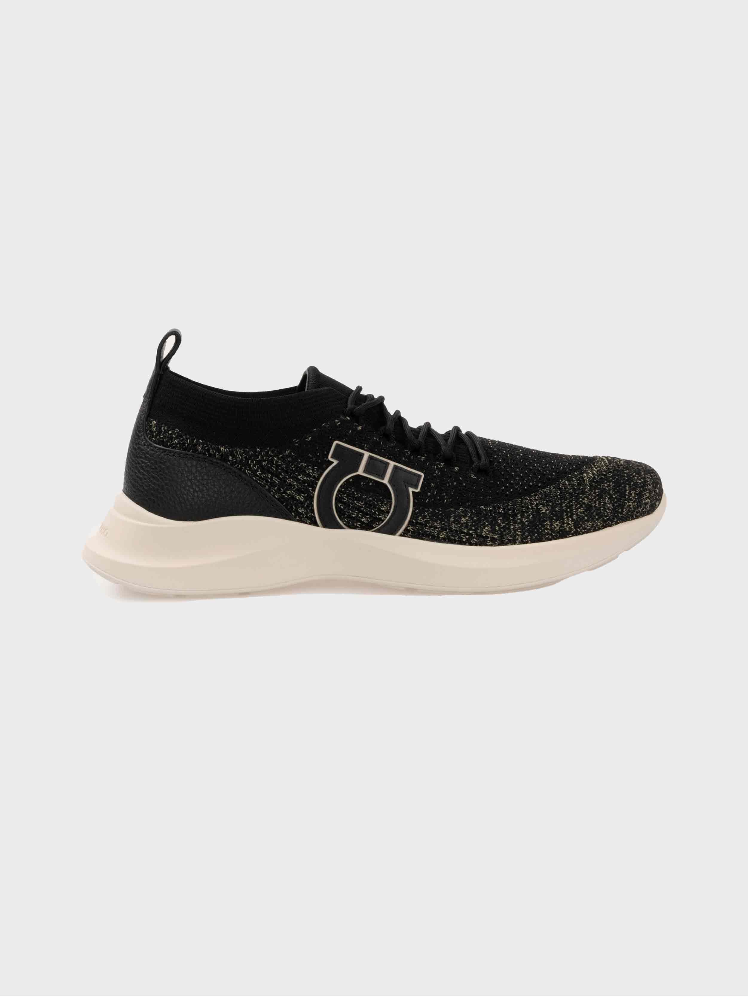 Black 10