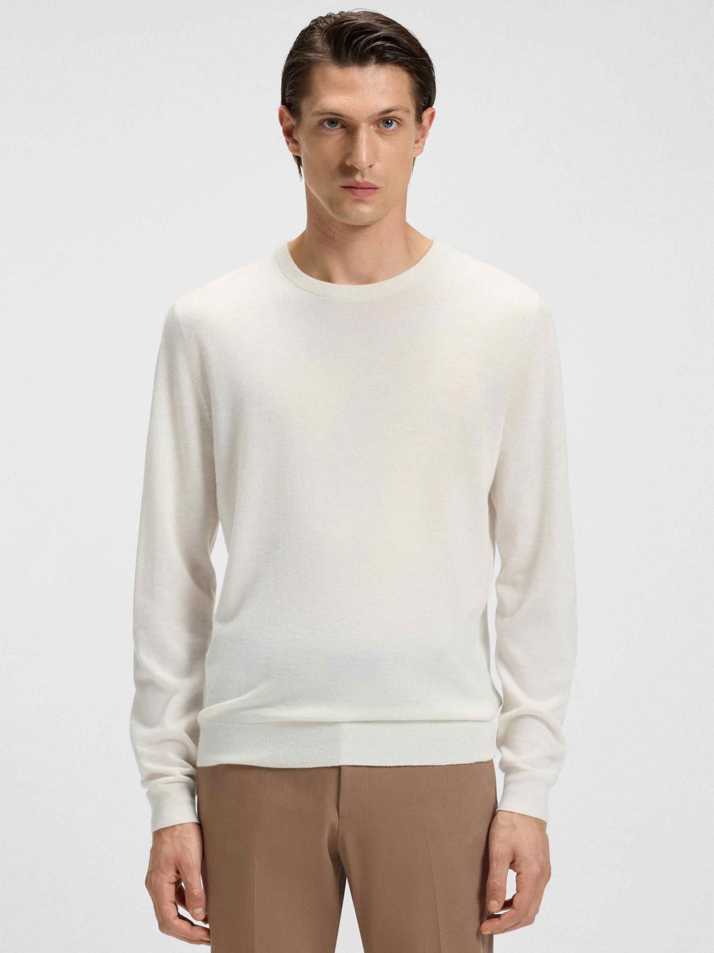 Off White