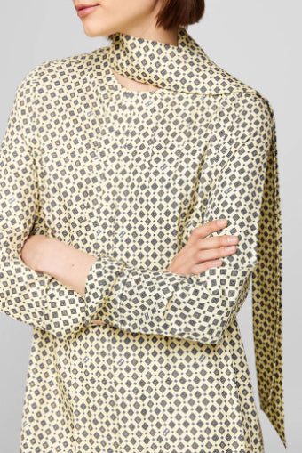 Light Yellow