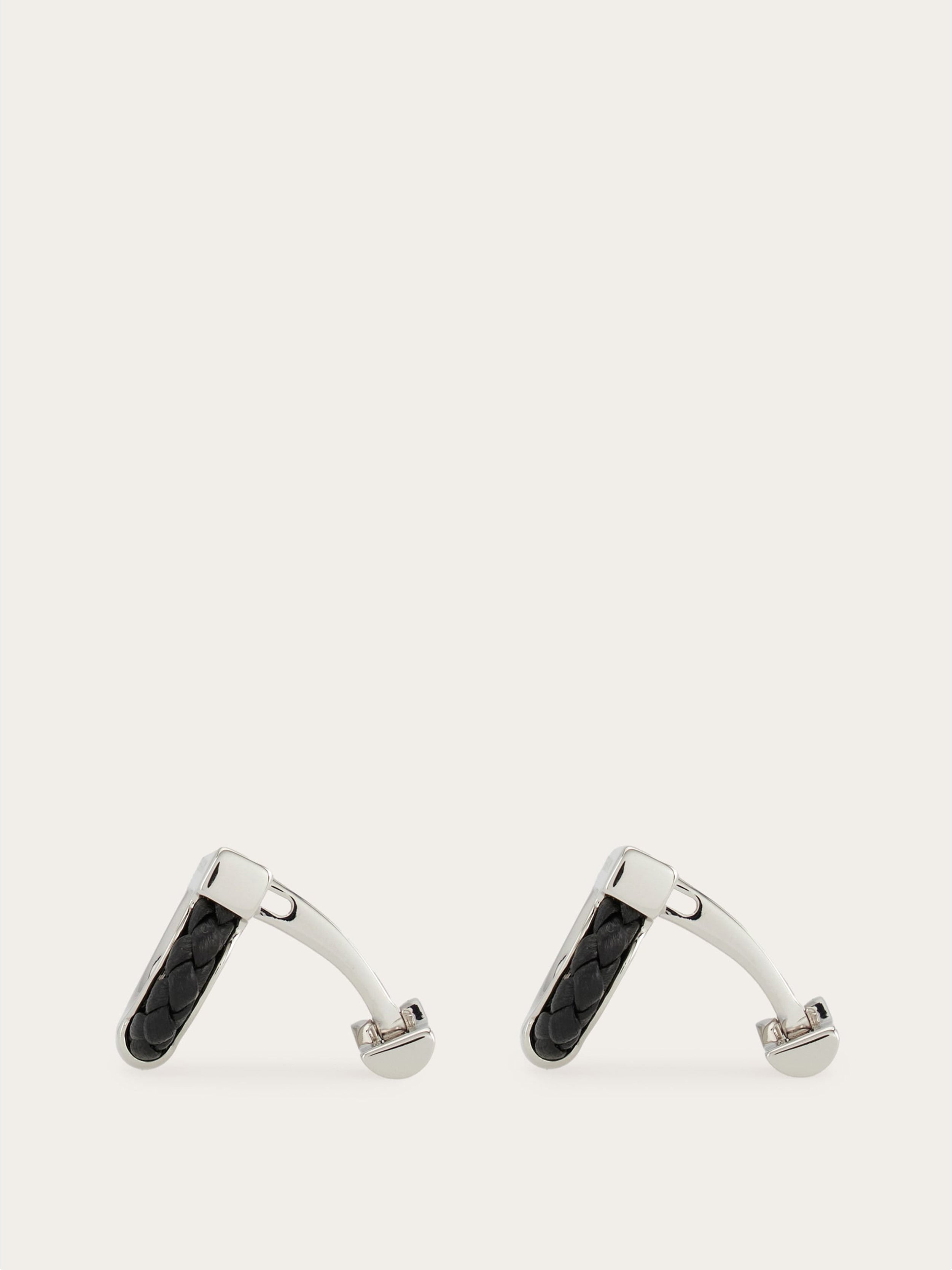 Black / Silver