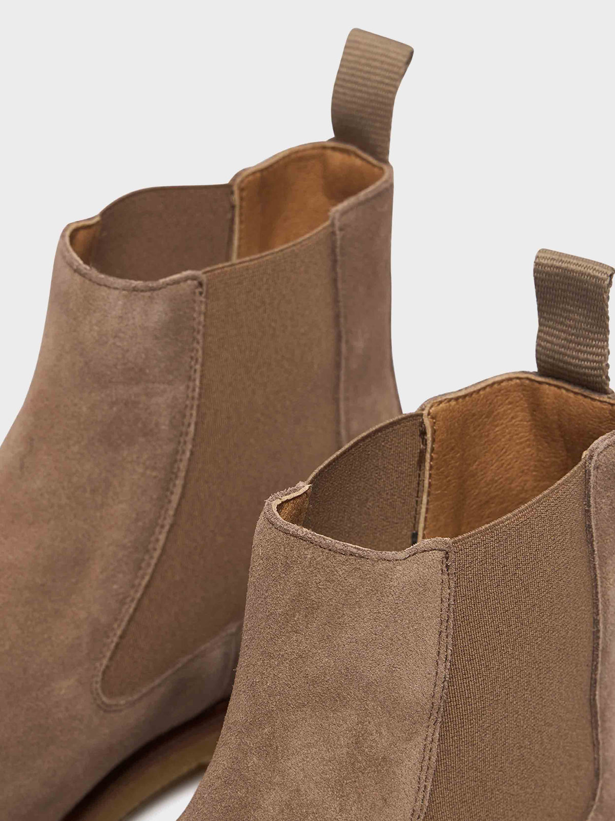 Medium Beige