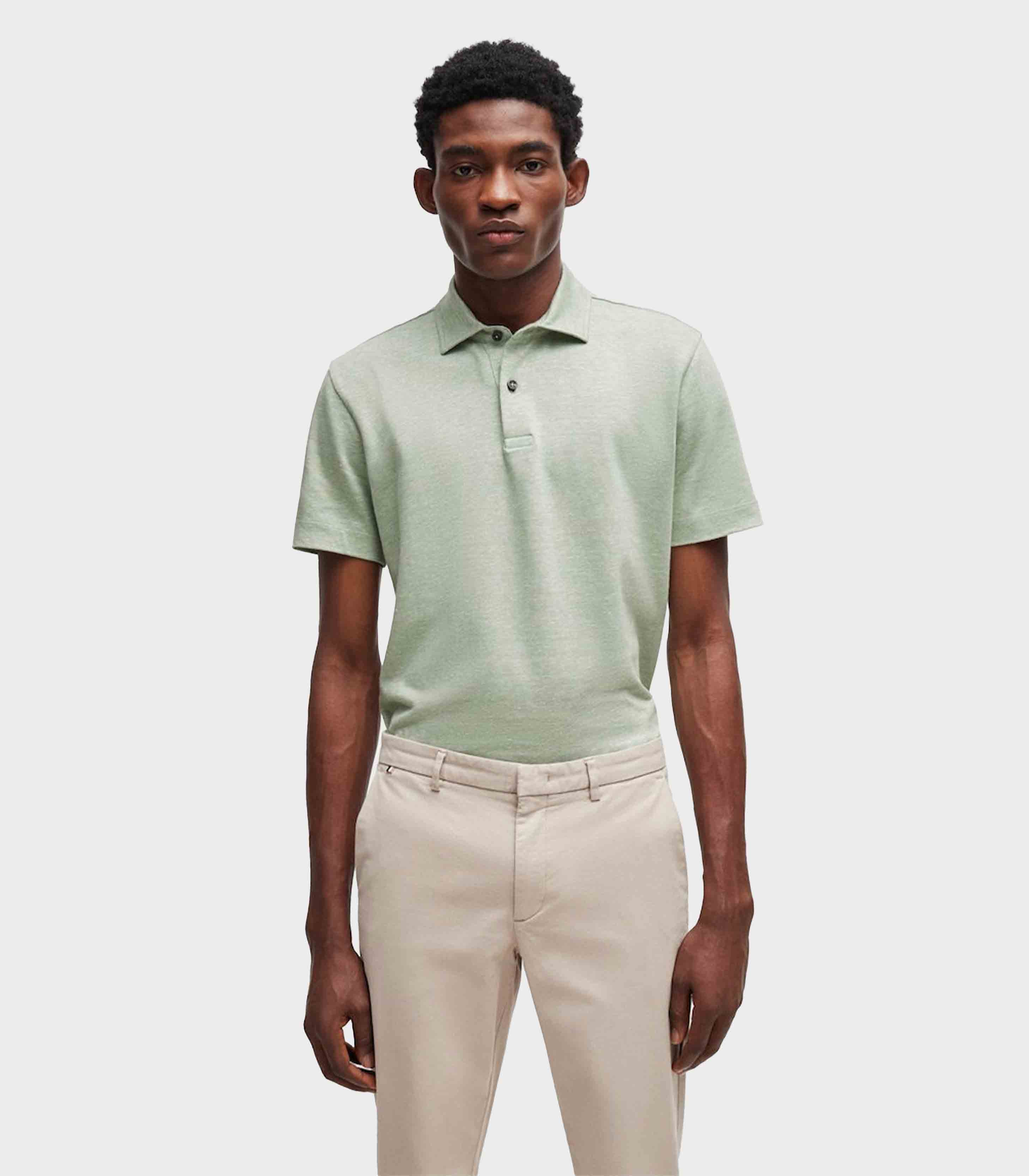 medium green