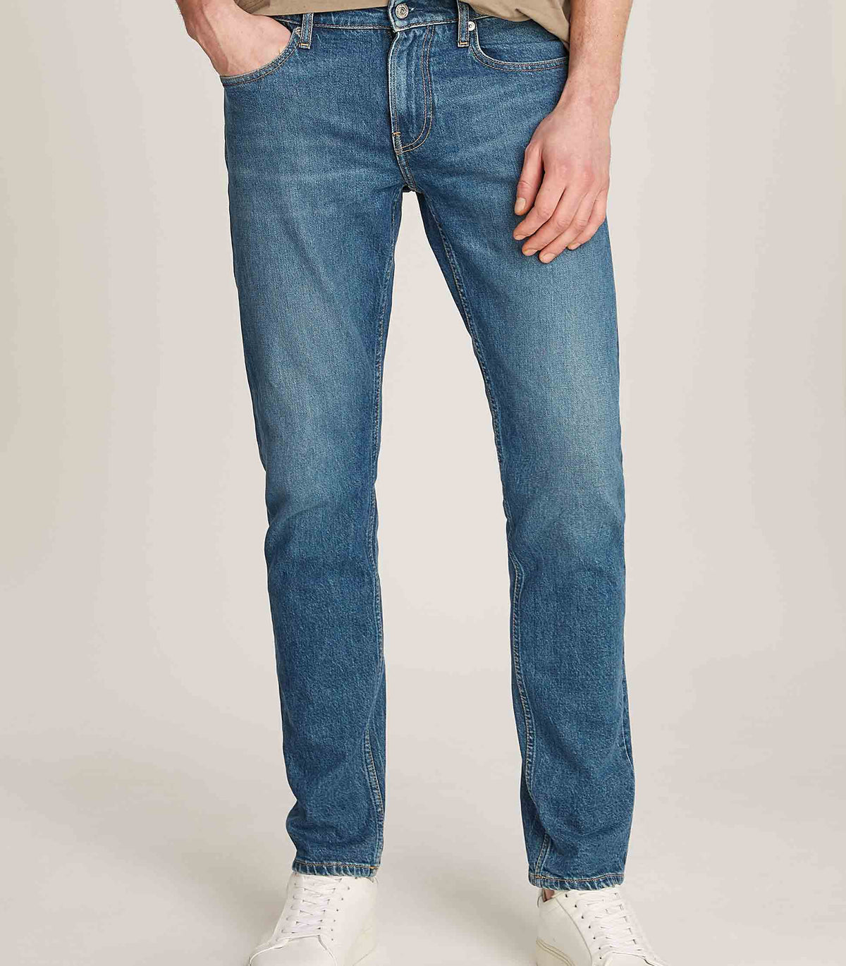 Medium Denim