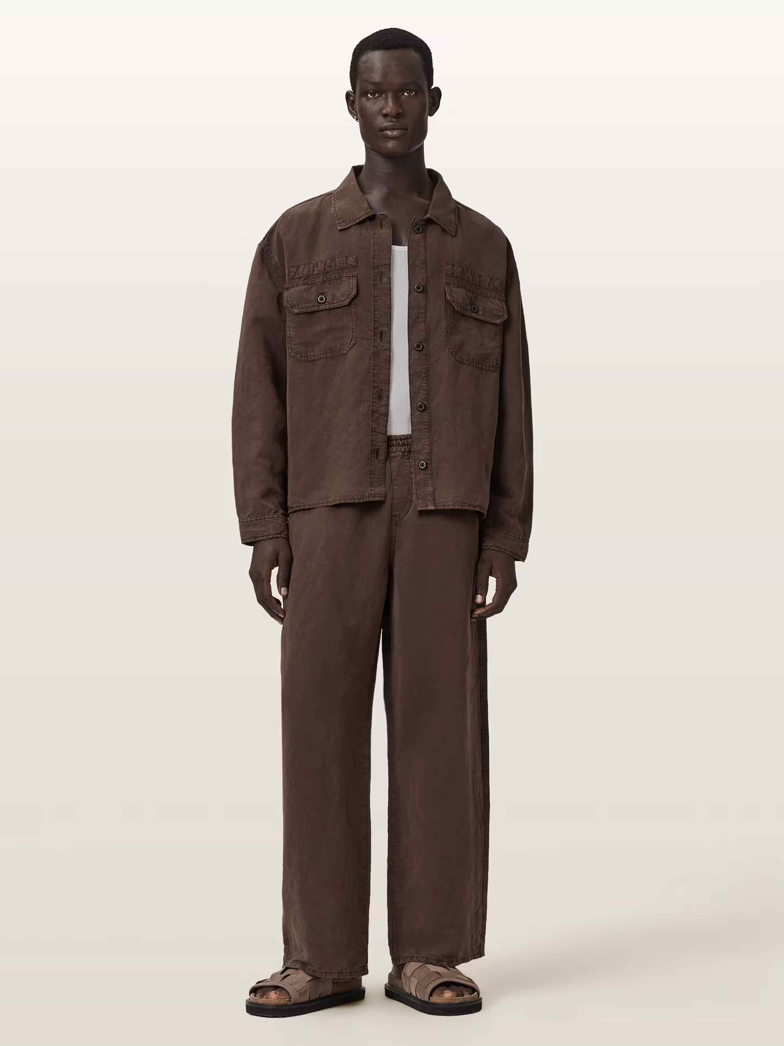 PLUM BROWN