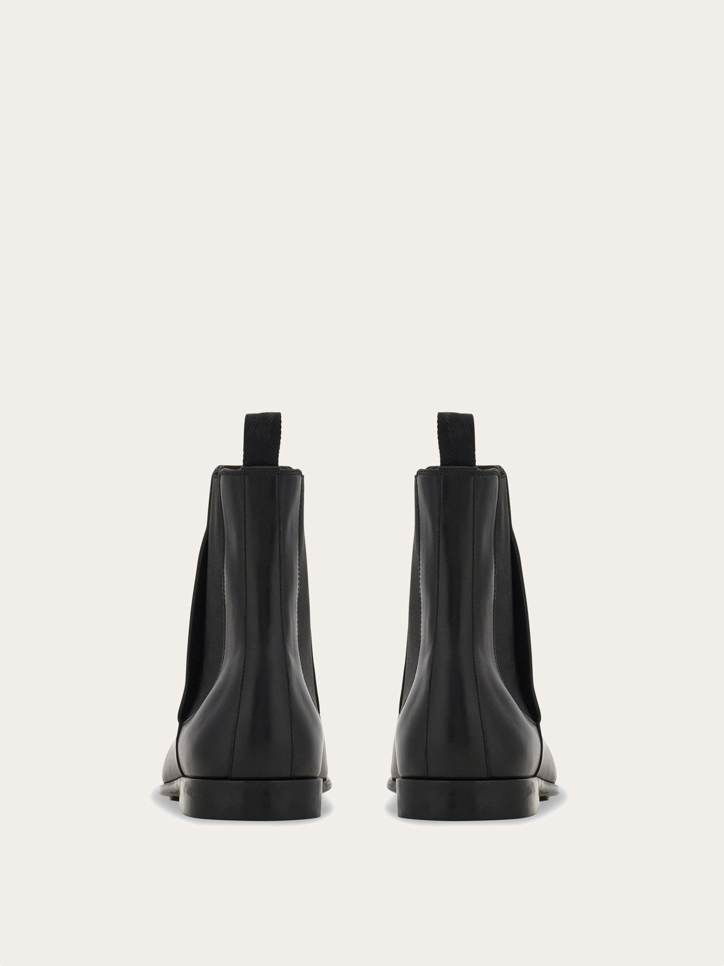 Black 4