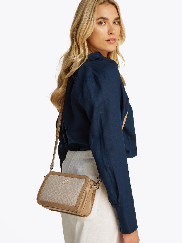 Monogram Honey Camera Bag Tommy Hilfiger Women's Monogram Jacquard