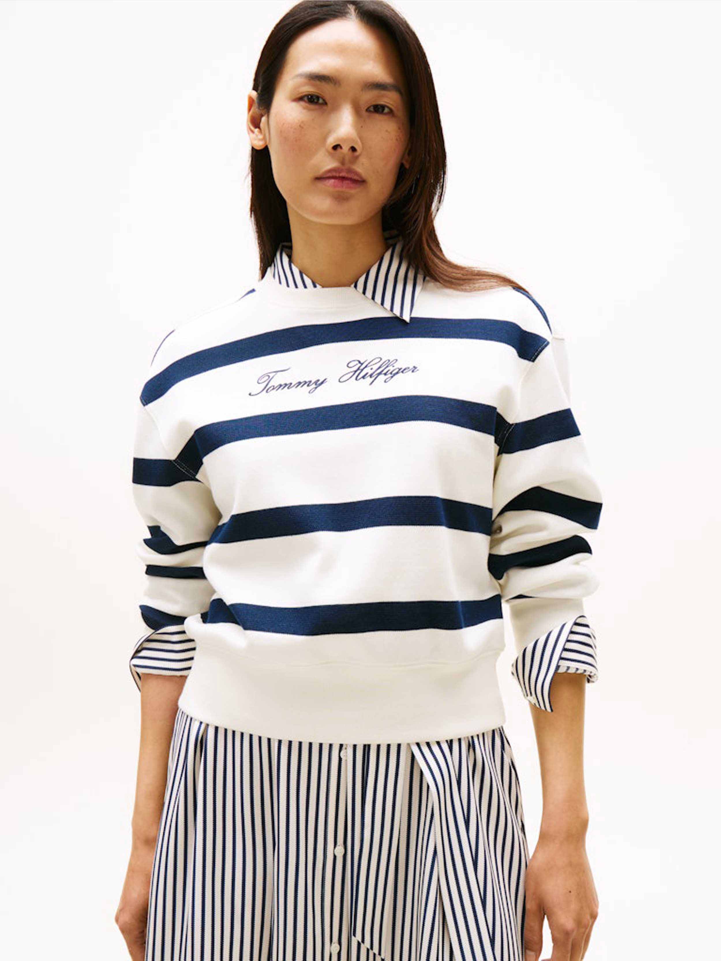 White / Navy Stripe