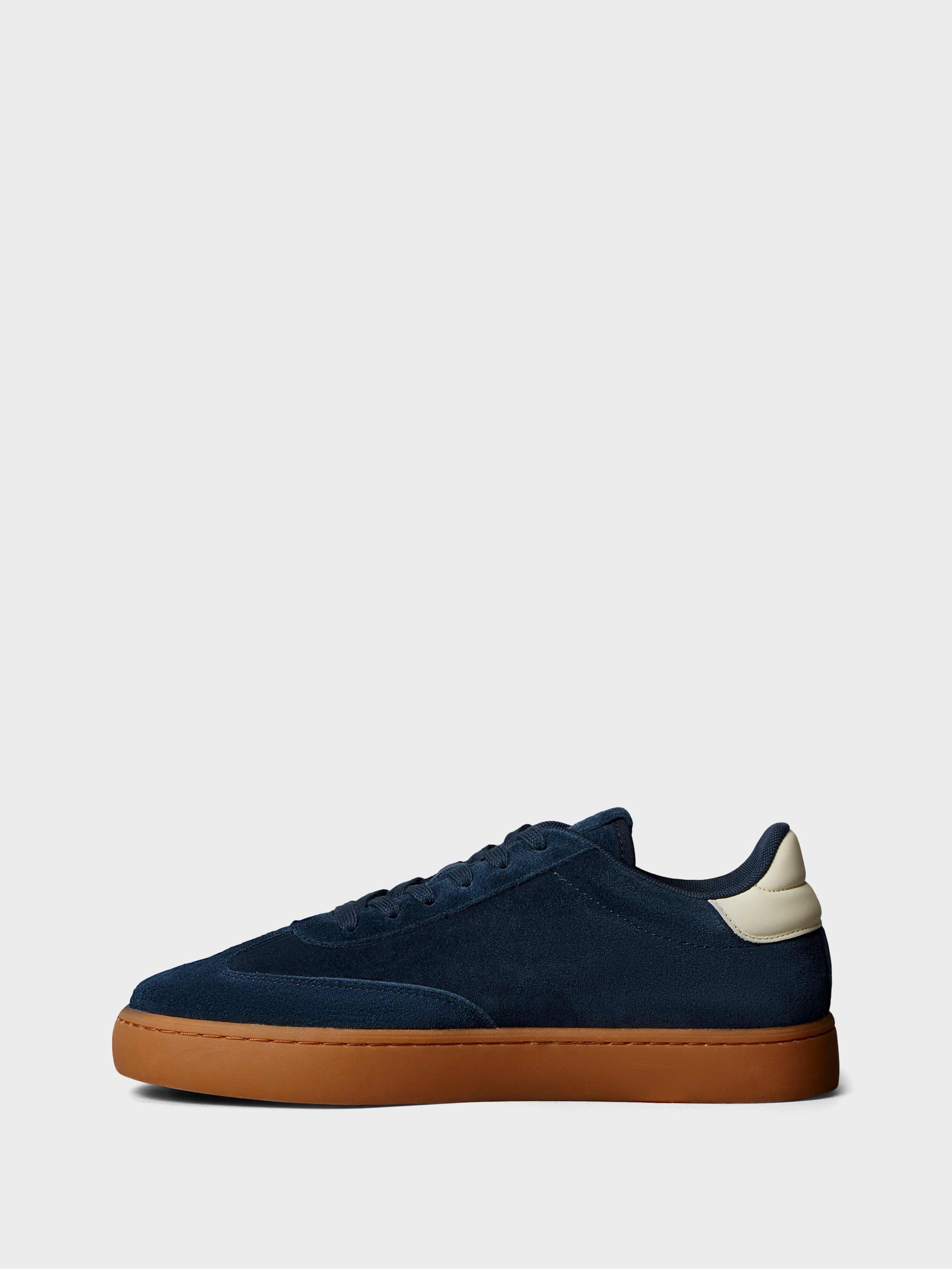 Navy/Gum